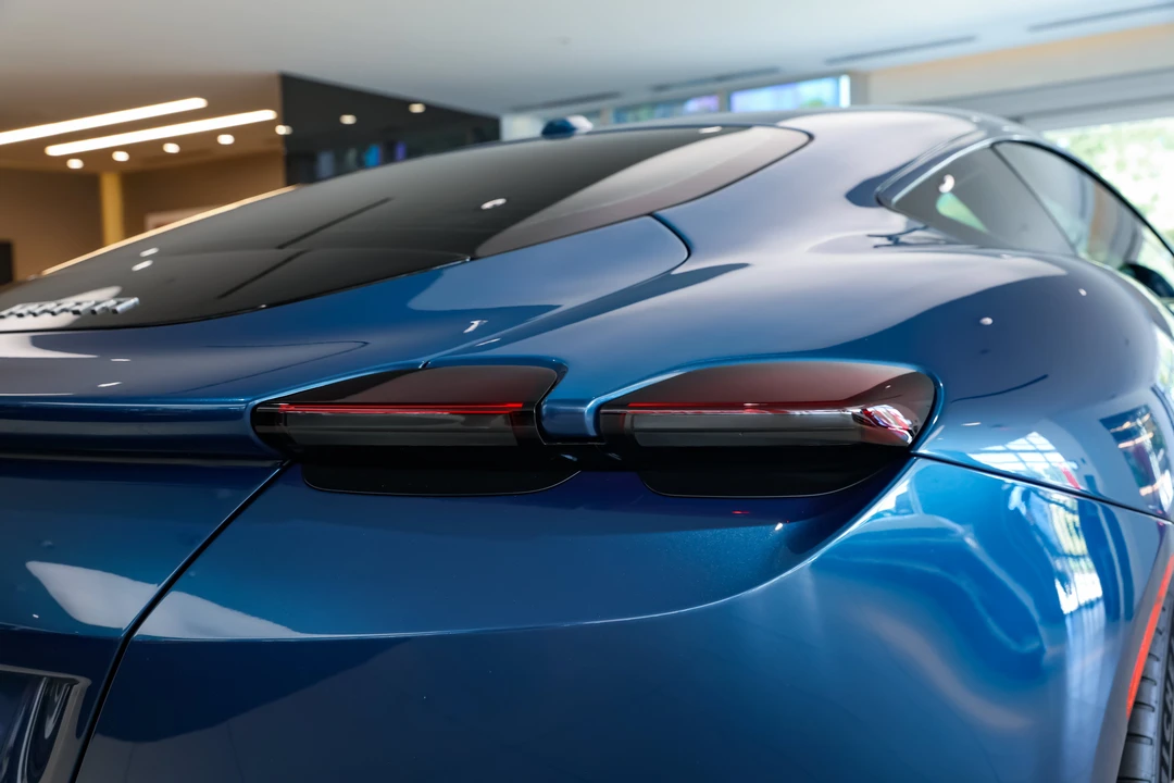 2023 Ferrari Roma - Image 16 of 31
