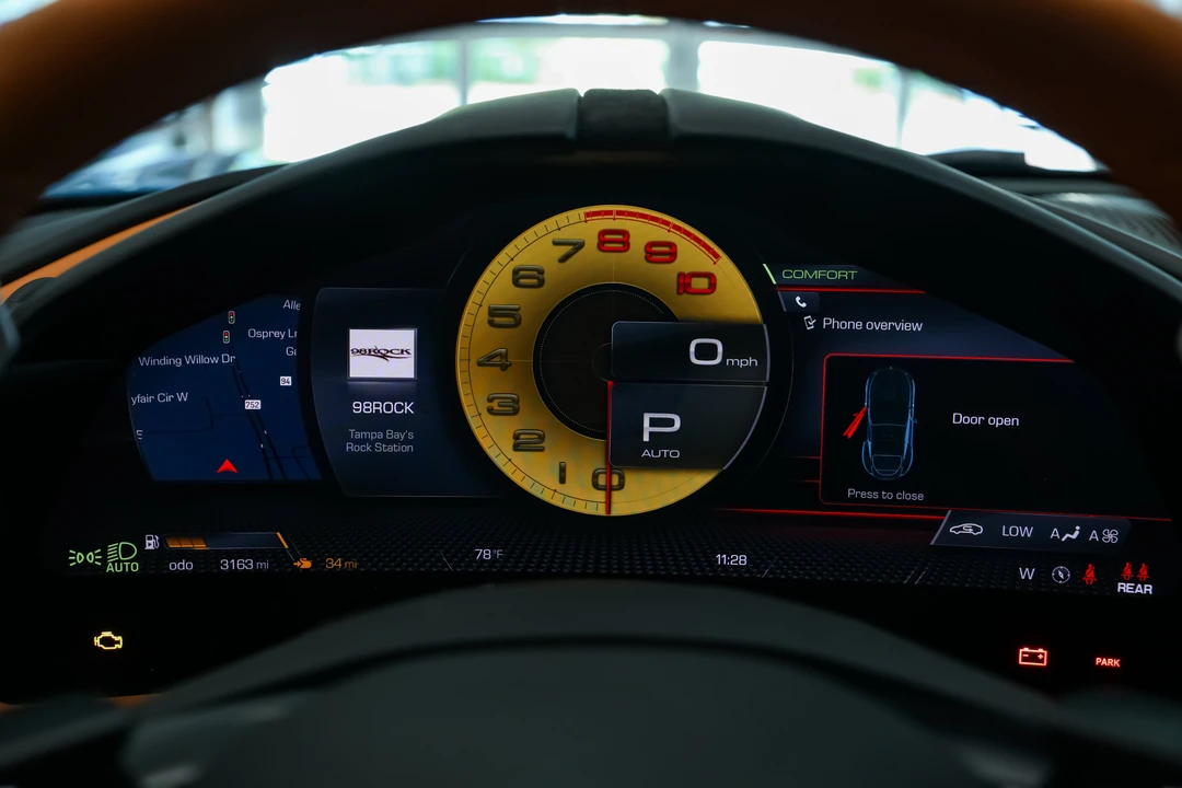 2023 Ferrari Roma - Image 20 of 31
