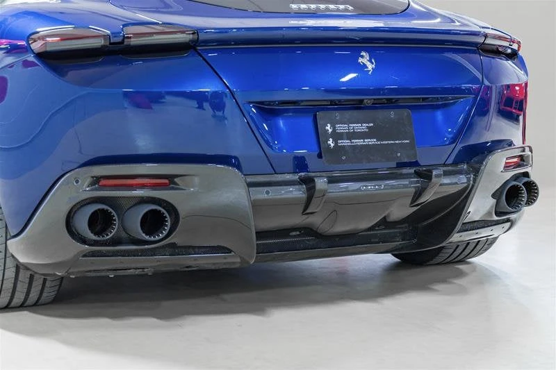 2023 Ferrari Roma - Image 21 of 31