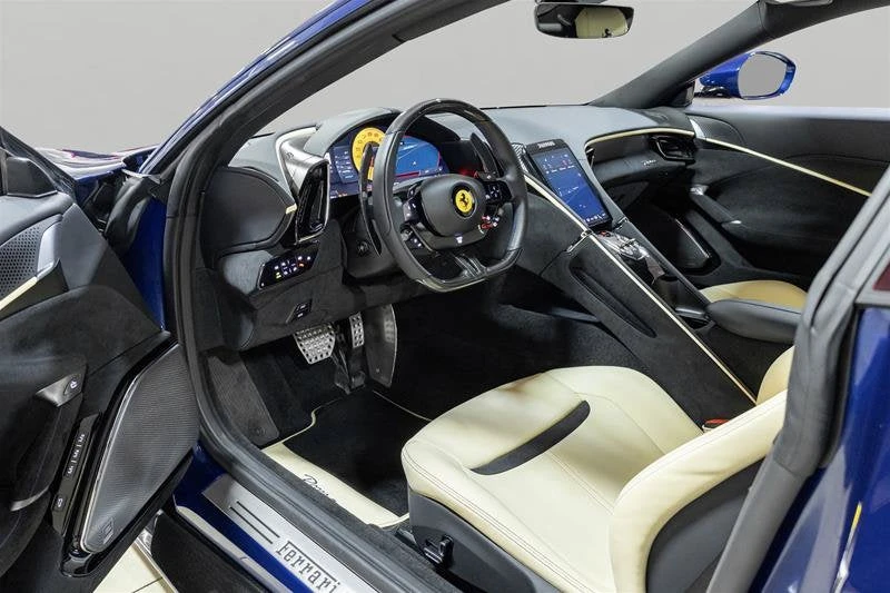 2023 Ferrari Roma - Image 26 of 31