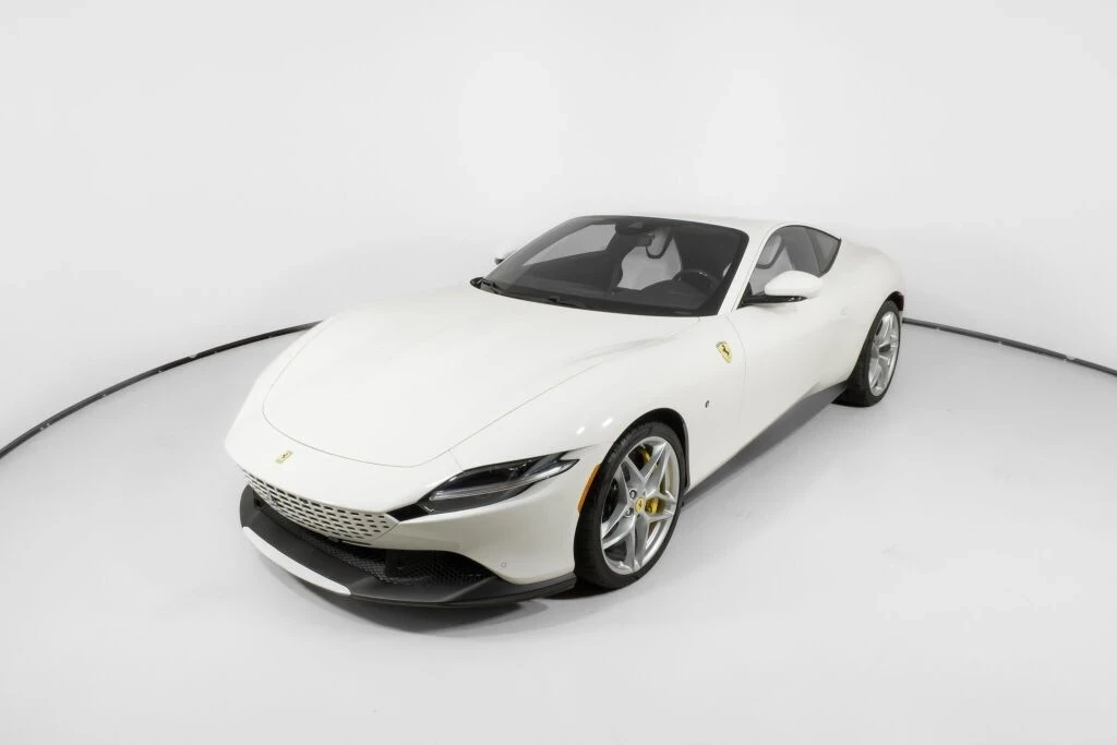 2023 Ferrari Roma - Image 11 of 21