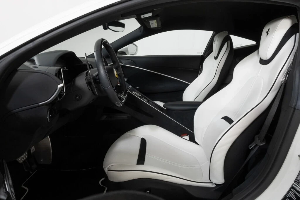 2023 Ferrari Roma - Image 4 of 21