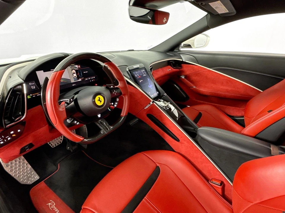 2023 Ferrari Roma - Image 24 of 31