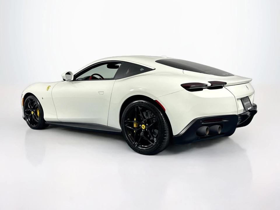 2023 Ferrari Roma - Image 7 of 31