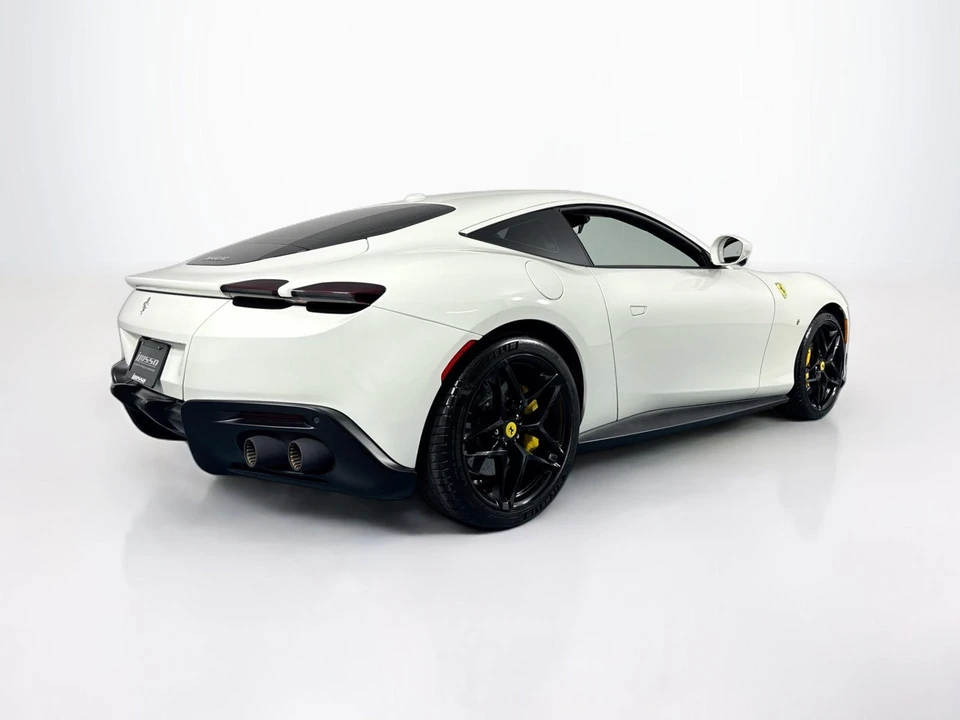 2023 Ferrari Roma - Image 5 of 31