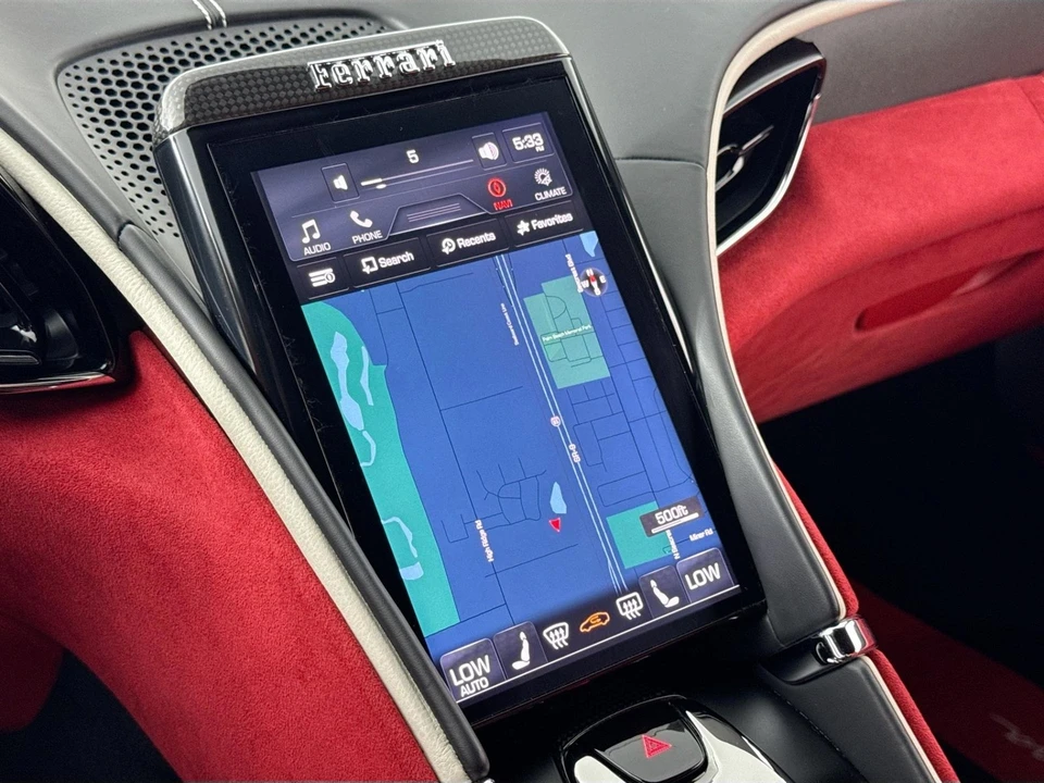 2023 Ferrari Roma - Image 15 of 31