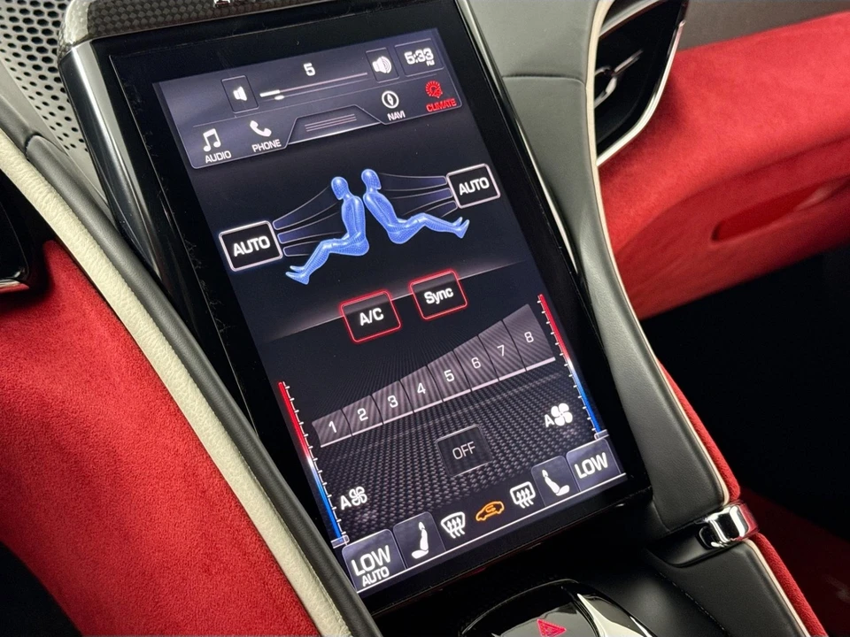 2023 Ferrari Roma - Image 17 of 31