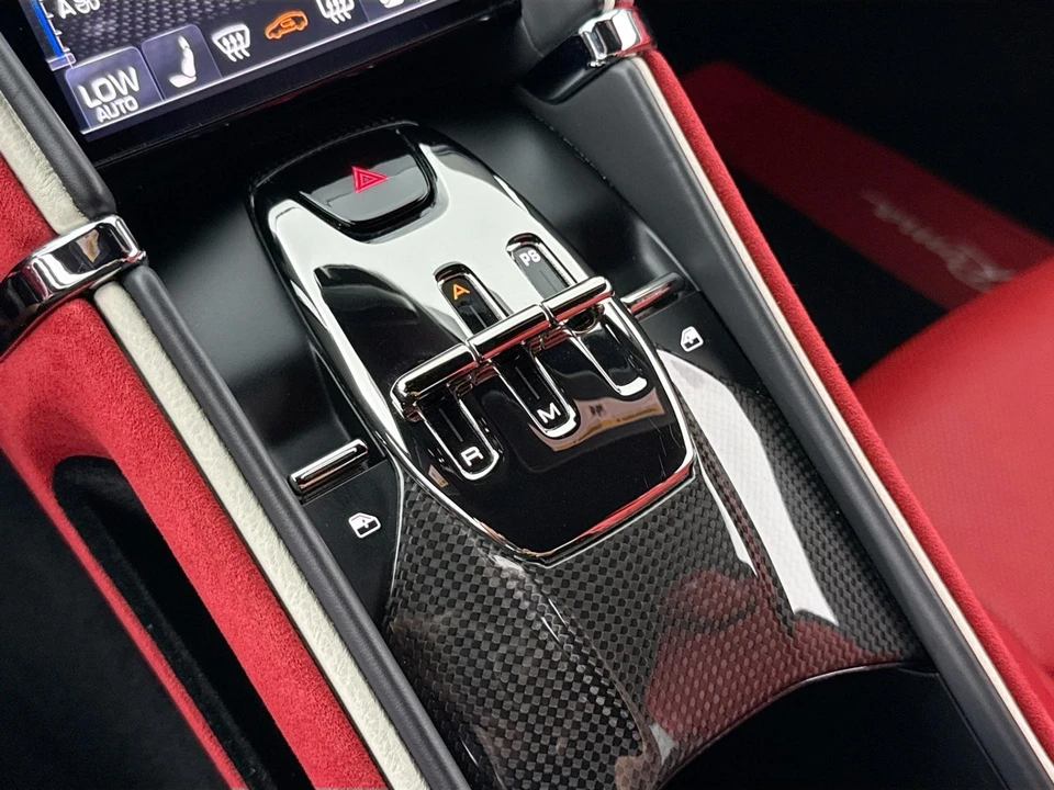 2023 Ferrari Roma - Image 18 of 31
