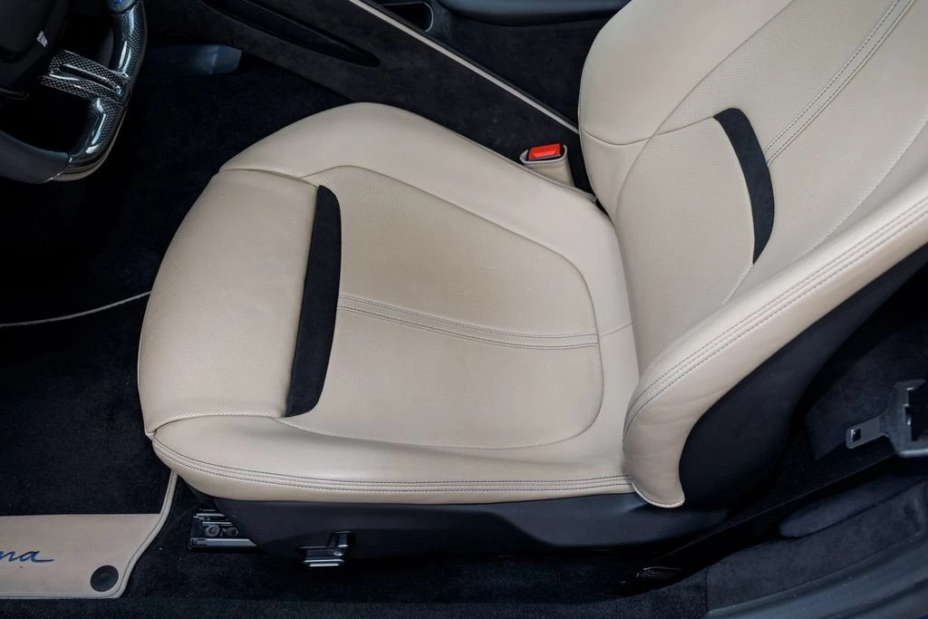 2023 Ferrari Roma - Image 29 of 31