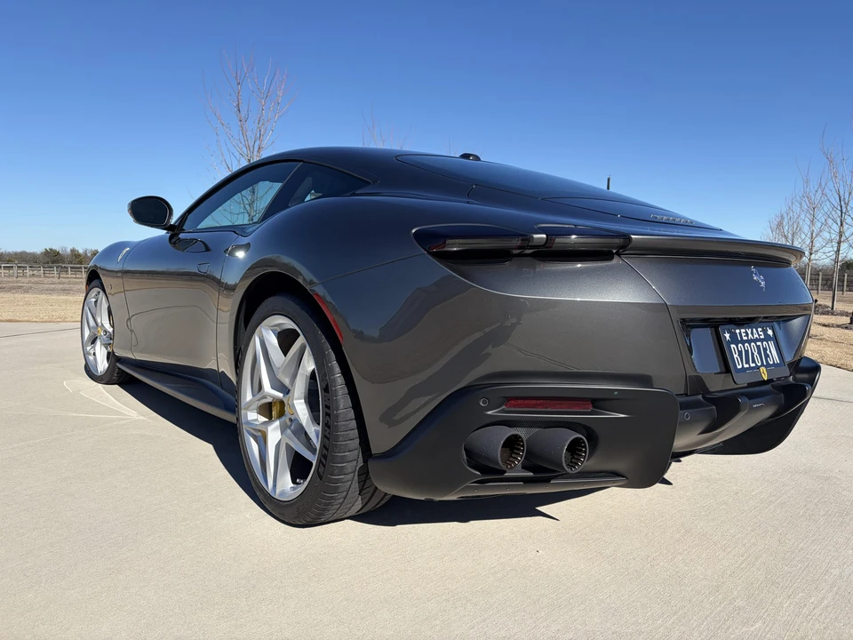 2023 Ferrari Roma - Image 7 of 31