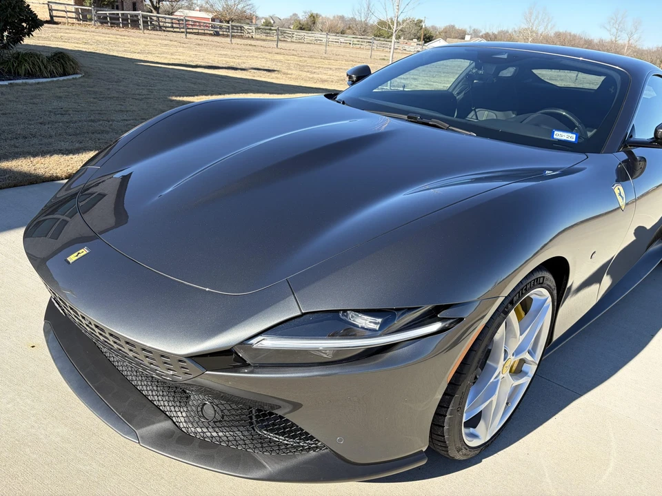 2023 Ferrari Roma - Image 26 of 31