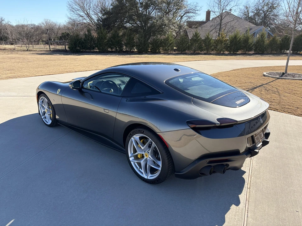 2023 Ferrari Roma - Image 5 of 31