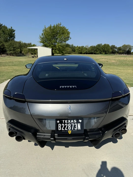 2023 Ferrari Roma - Image 12 of 31