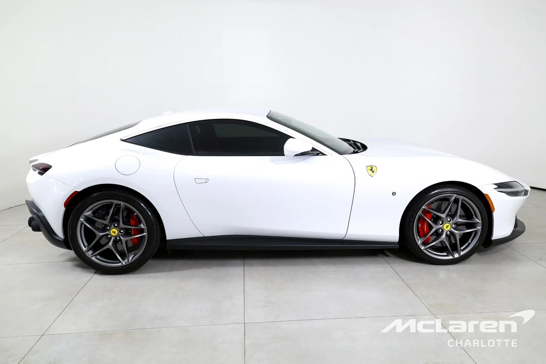 2023 Ferrari Roma - Image 9 of 12
