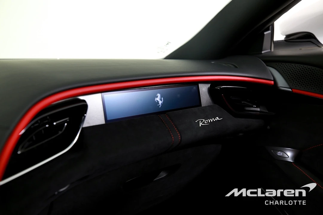 2023 Ferrari Roma - Image 19 of 21