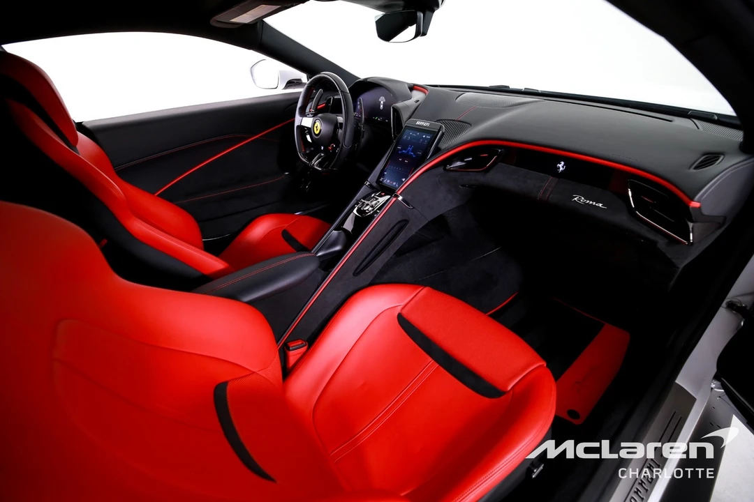 2023 Ferrari Roma - Image 18 of 21