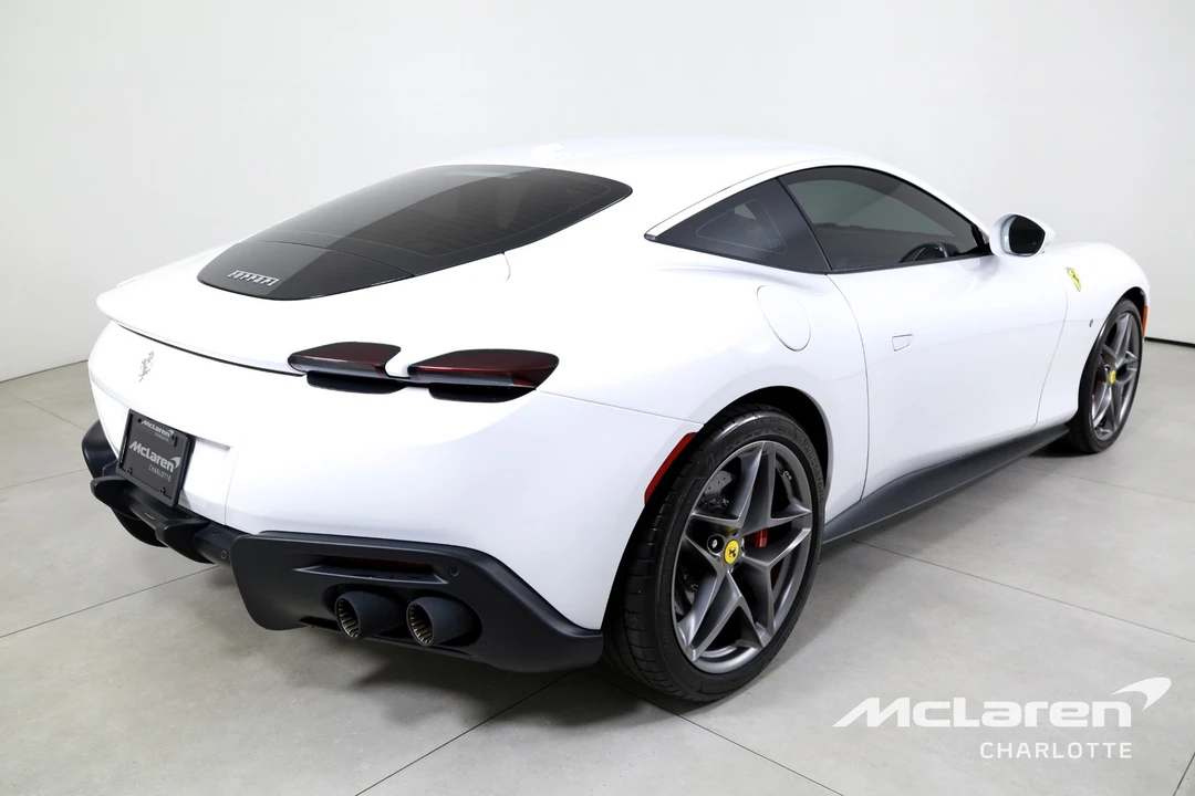 2023 Ferrari Roma - Image 8 of 12