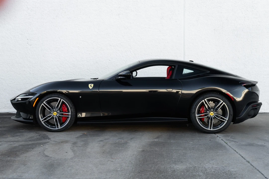 2023 Ferrari Roma - Image 3 of 12