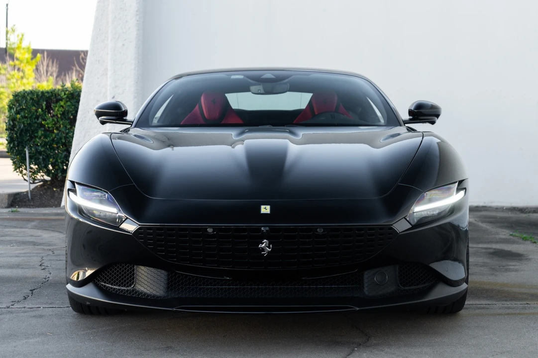 2023 Ferrari Roma - Image 13 of 21