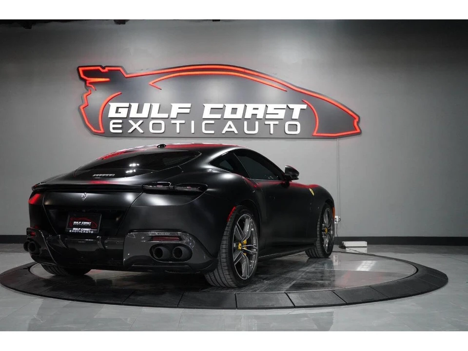 2023 Ferrari Roma - Image 14 of 31