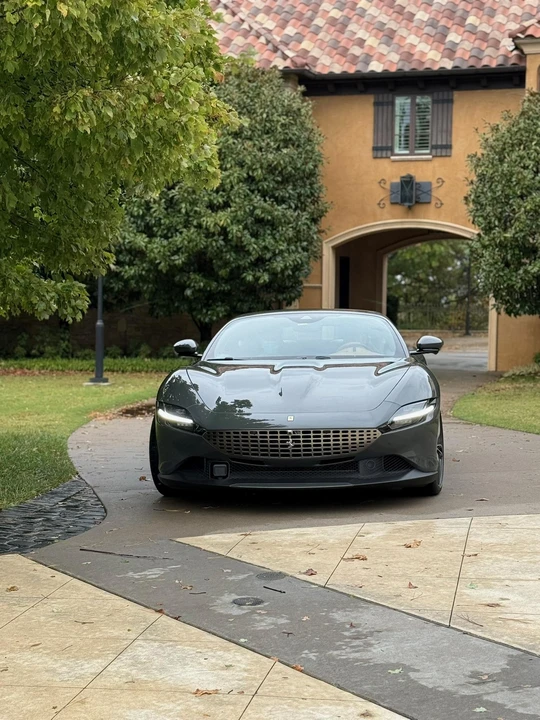 2023 Ferrari Roma - Image 2 of 31
