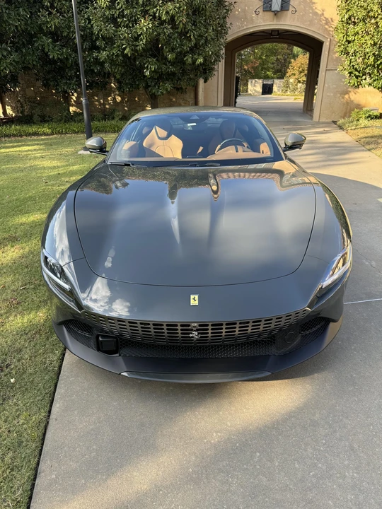 2023 Ferrari Roma - Image 14 of 31