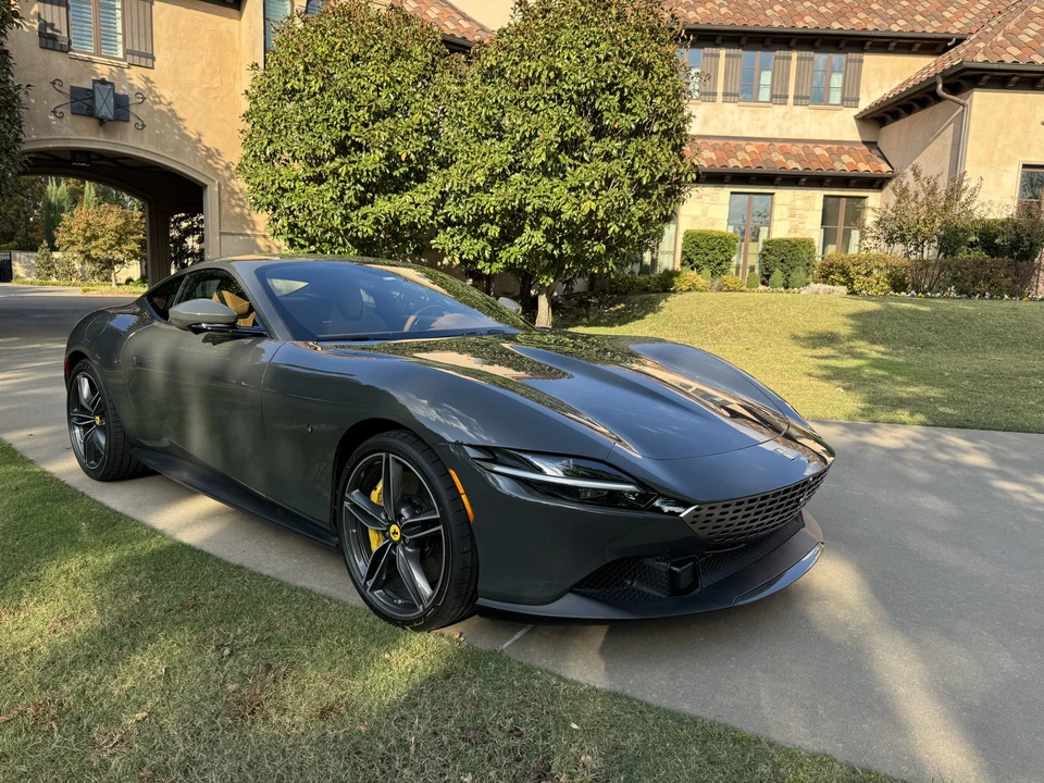 2023 Ferrari Roma - Image 11 of 31