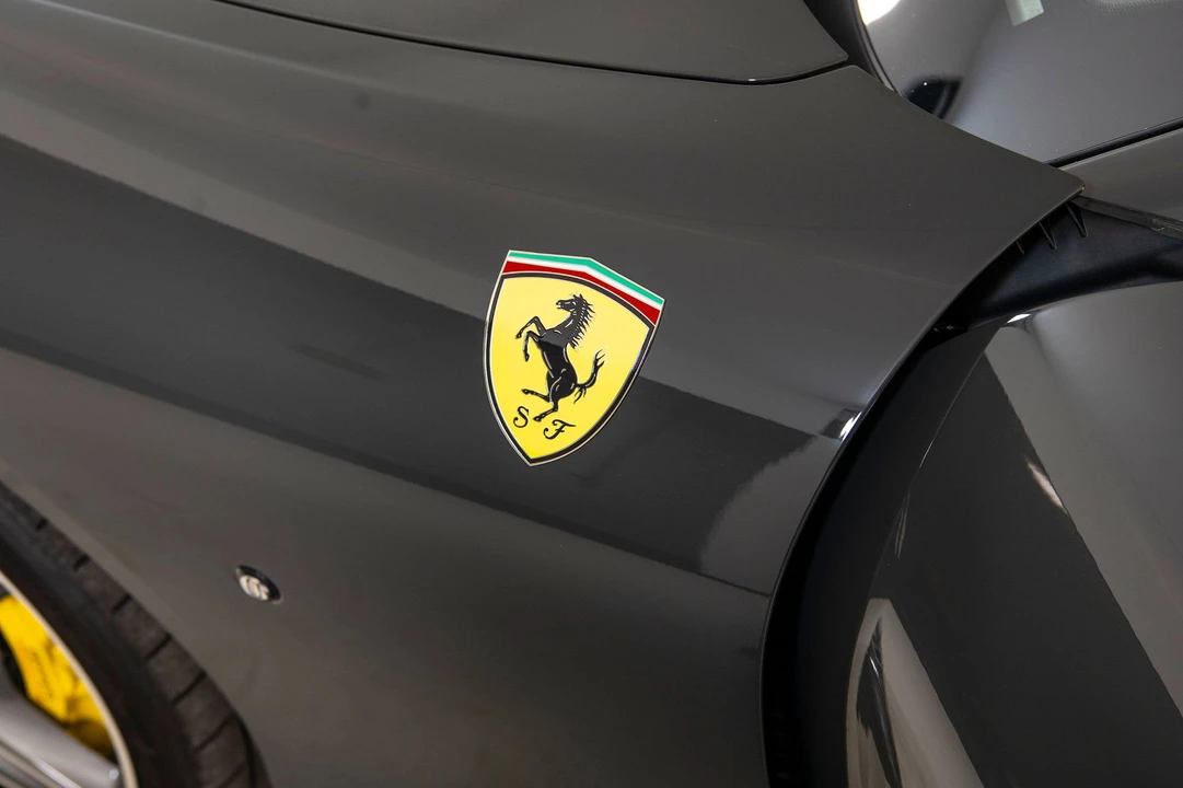 2023 Ferrari Roma - Image 22 of 31