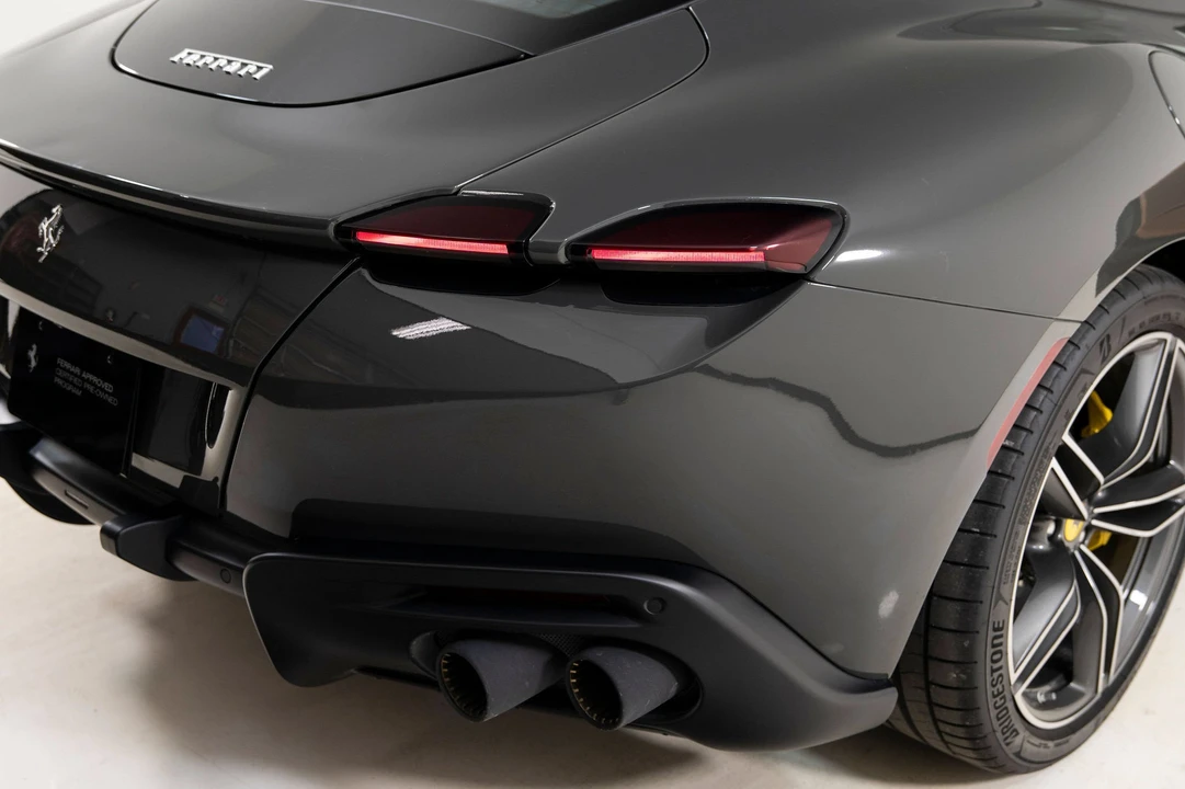 2023 Ferrari Roma - Image 23 of 31