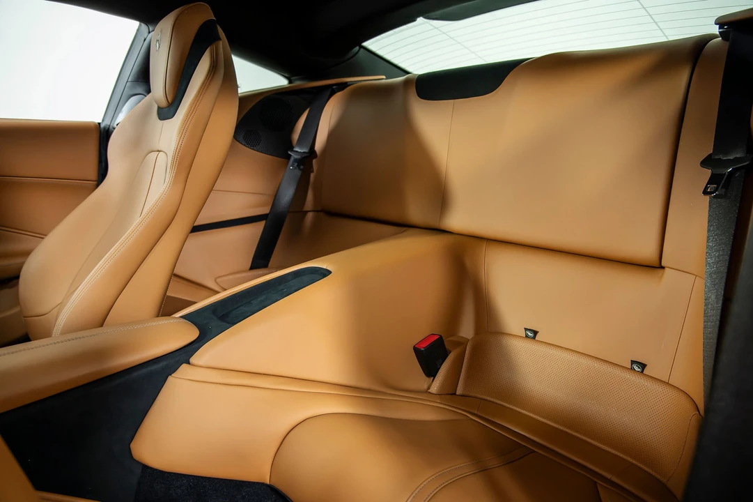2023 Ferrari Roma - Image 5 of 31