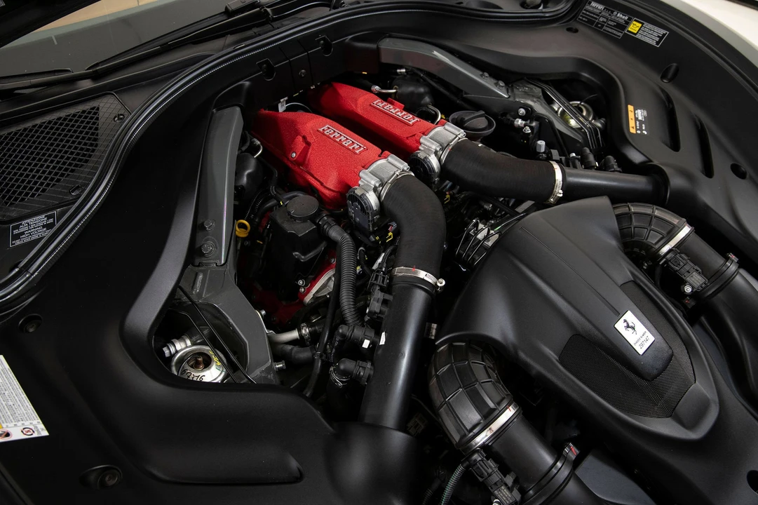 2023 Ferrari Roma - Image 26 of 31
