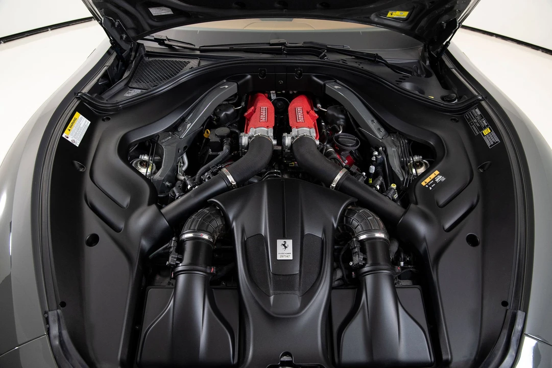 2023 Ferrari Roma - Image 25 of 31