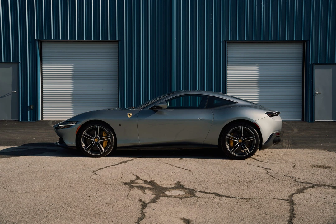 2023 Ferrari Roma - Image 11 of 31