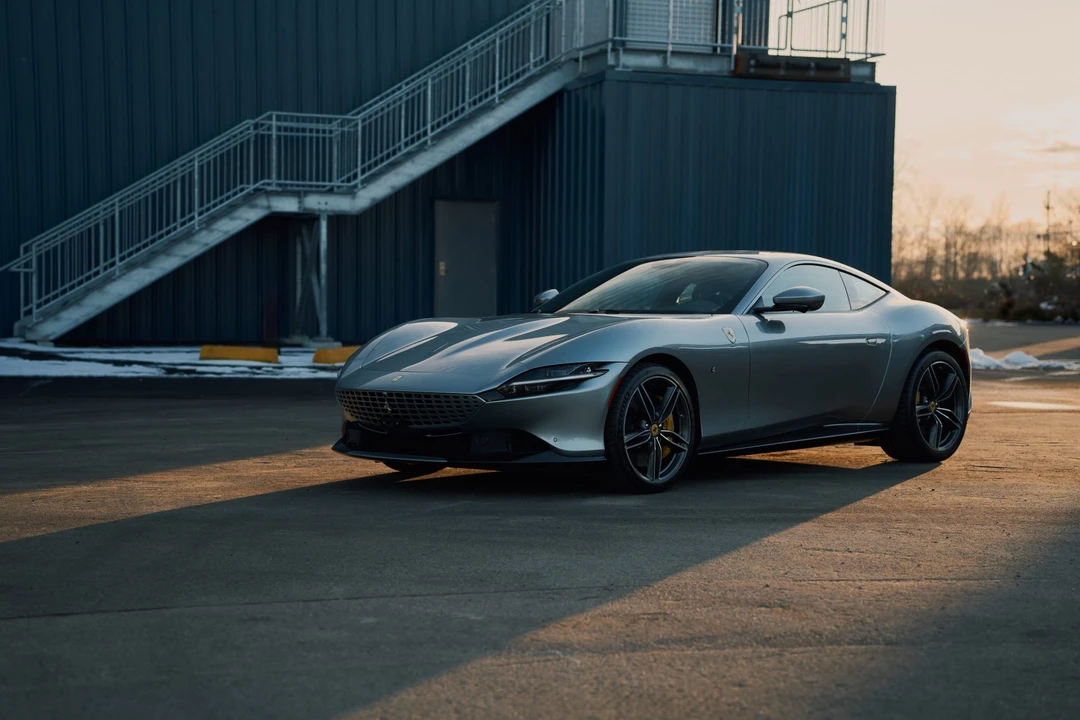 2023 Ferrari Roma - Image 14 of 31