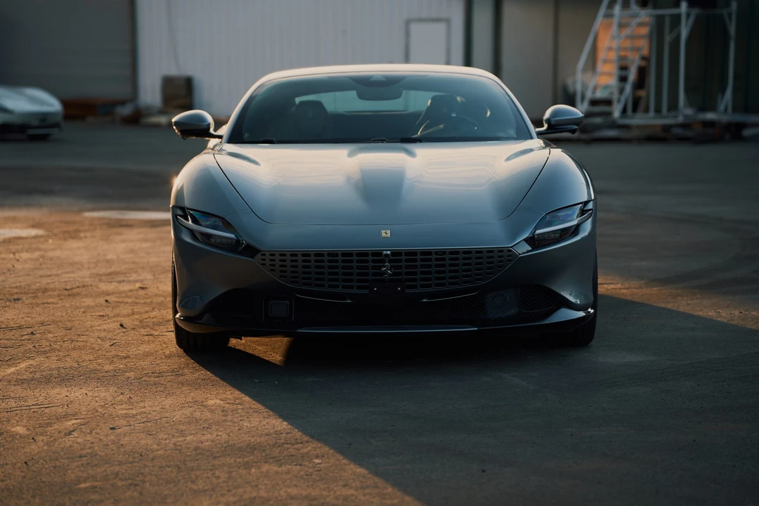 2023 Ferrari Roma - Image 17 of 31