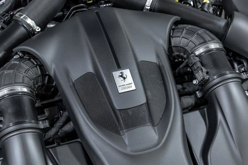 2023 Ferrari Roma - Image 9 of 31