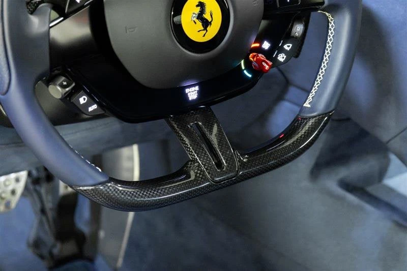 2023 Ferrari Roma - Image 28 of 31