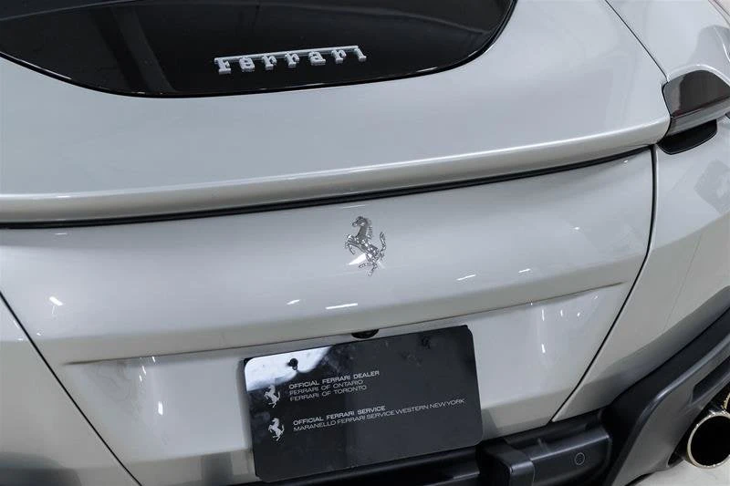 2023 Ferrari Roma - Image 23 of 31
