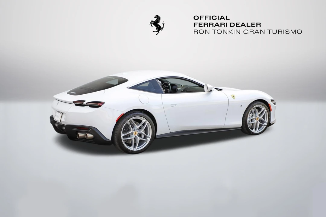 2023 Ferrari Roma - Image 5 of 31