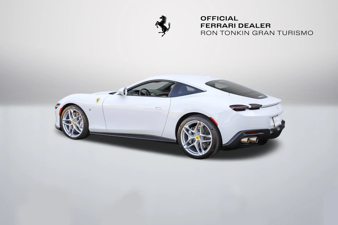 2023 Ferrari Roma - Image 9 of 31