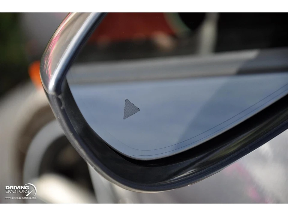 2023 Ferrari Roma - Image 26 of 31