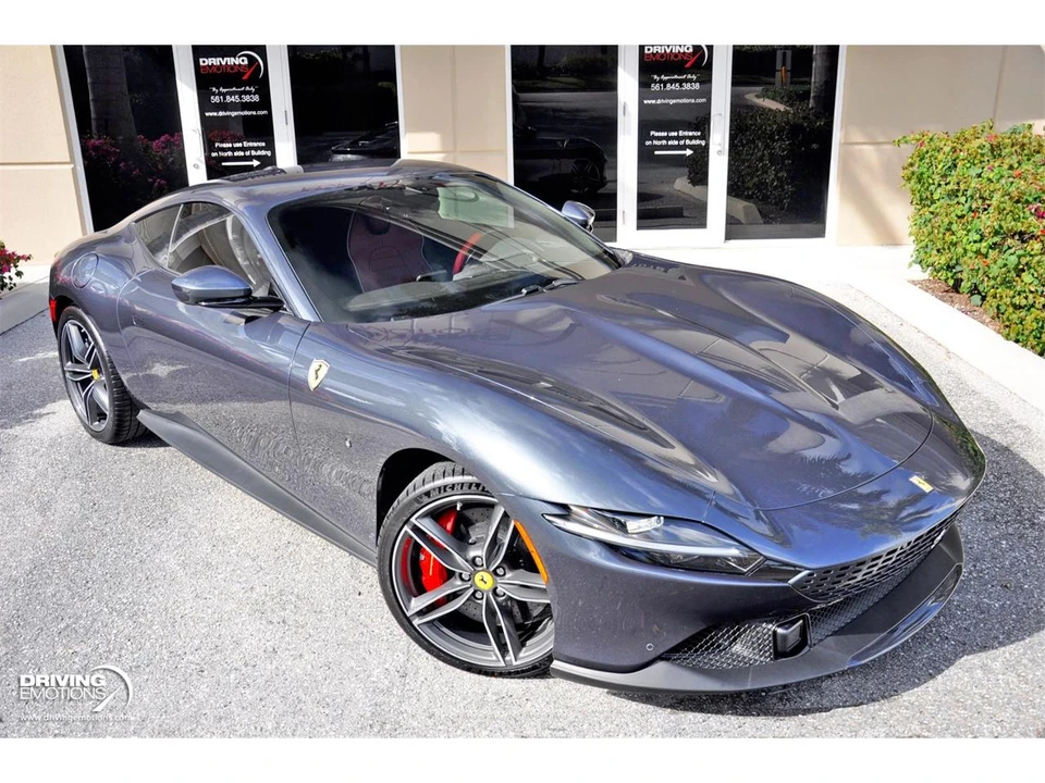 2023 Ferrari Roma - Image 2 of 31