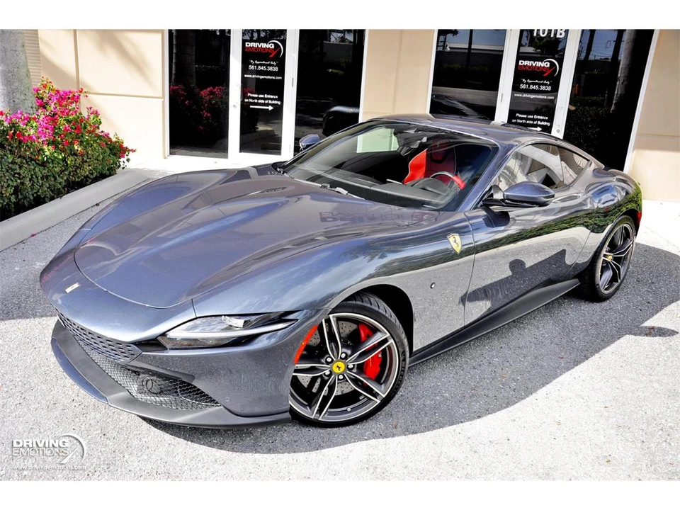 2023 Ferrari Roma - Image 30 of 31