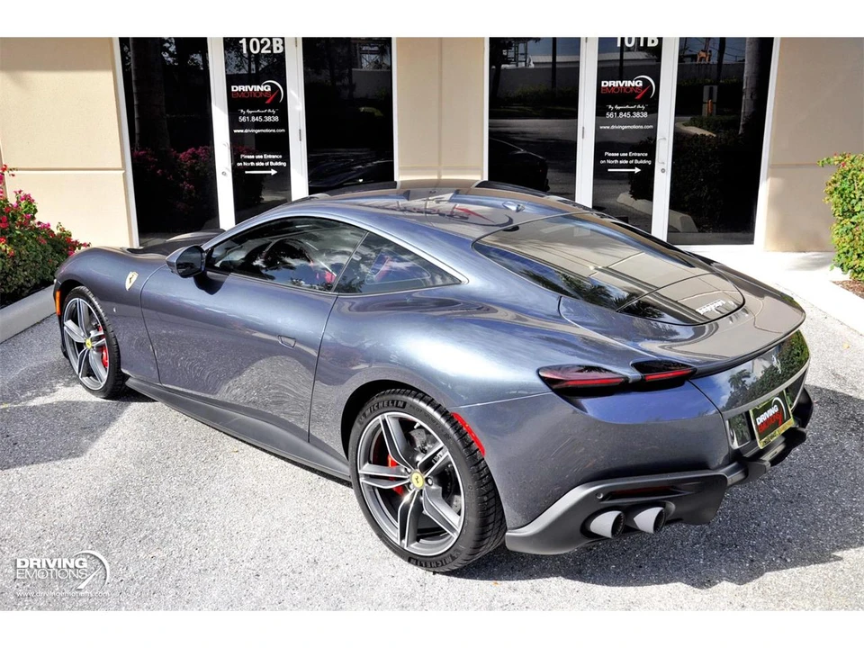 2023 Ferrari Roma - Image 25 of 31