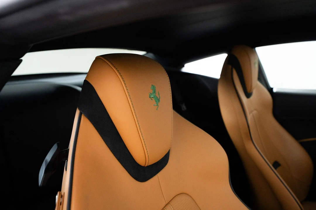 2023 Ferrari Roma - Image 28 of 31