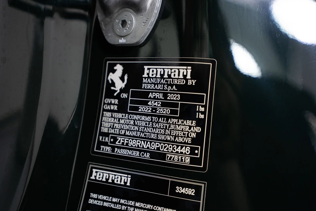 2023 Ferrari Roma - Image 13 of 31