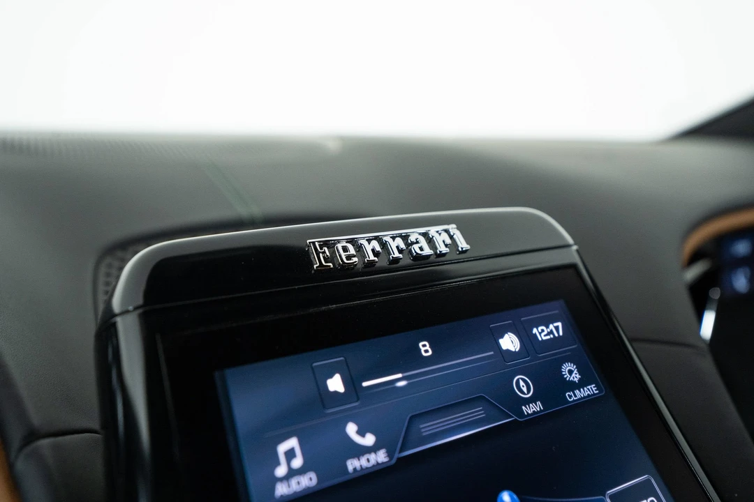 2023 Ferrari Roma - Image 30 of 31