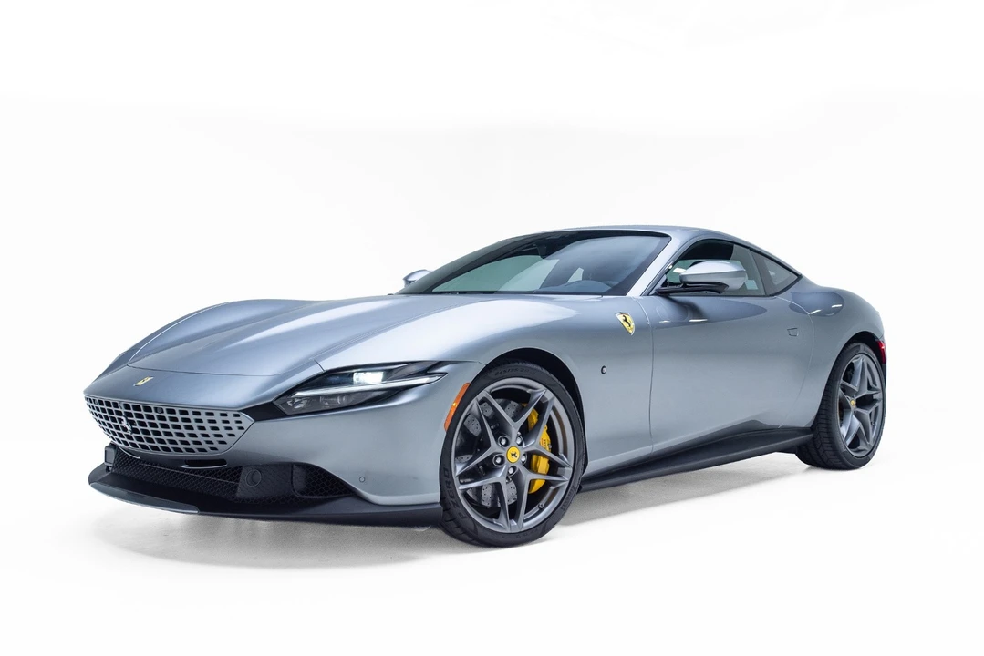 2023 Ferrari Roma - Image 16 of 31