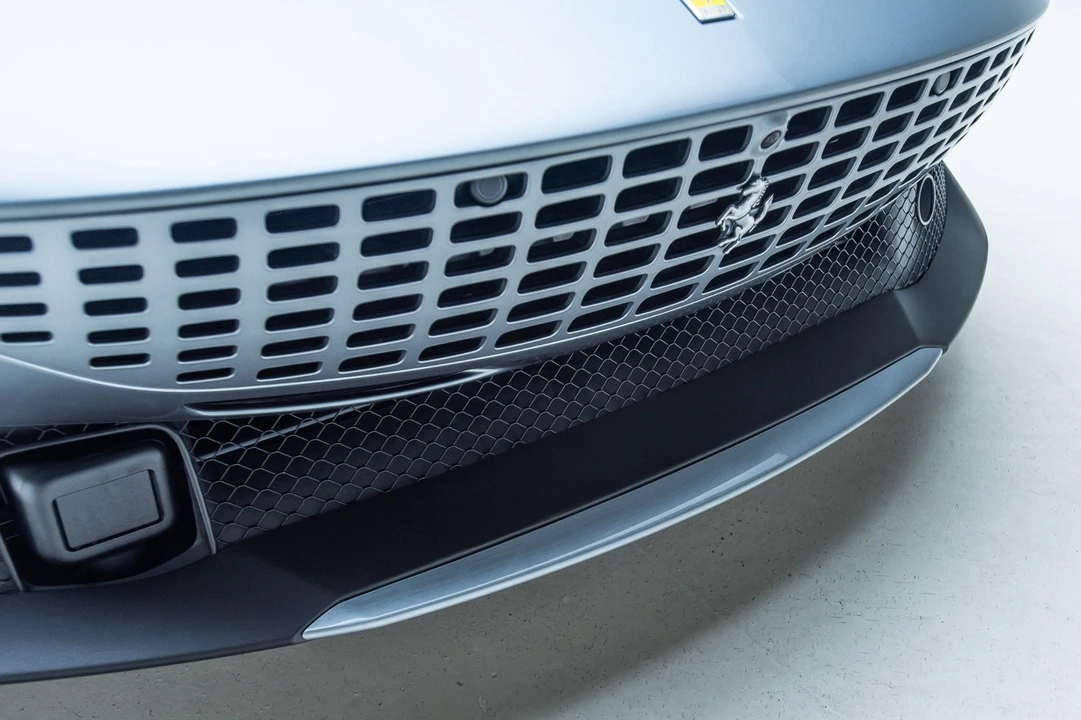 2023 Ferrari Roma - Image 29 of 31
