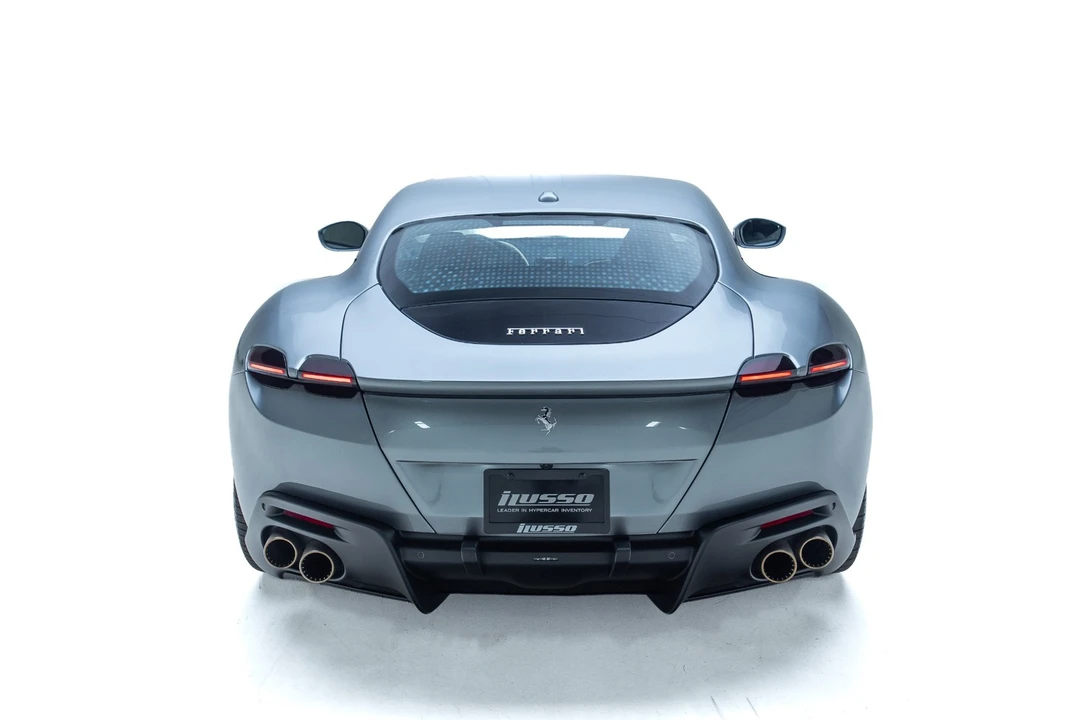 2023 Ferrari Roma - Image 15 of 31